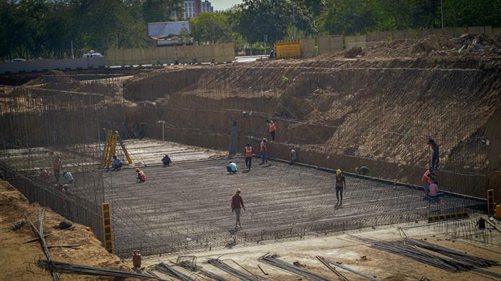 Evaluating Surface Contamination Before an Overlay in a practical concrete project